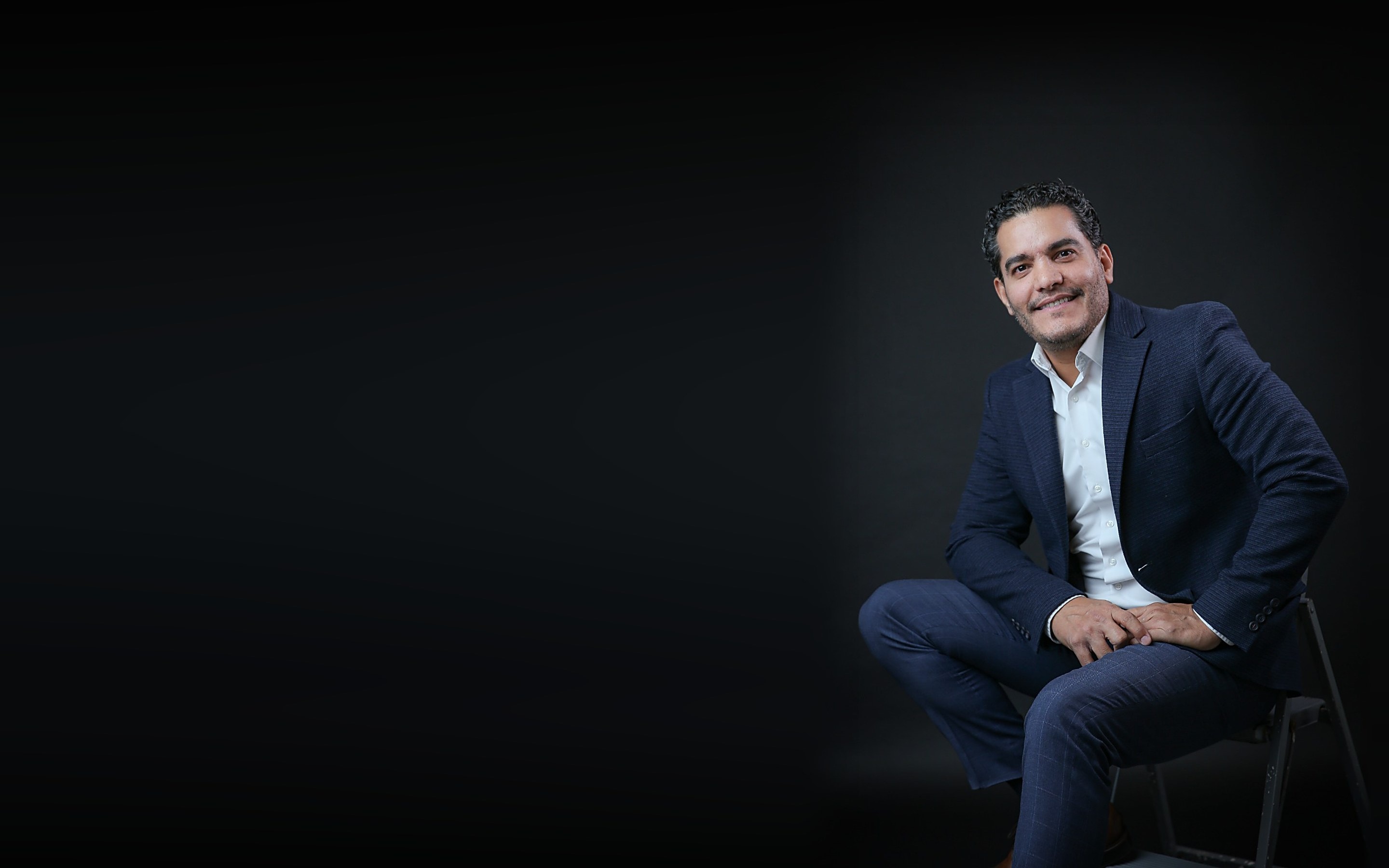 Marco Urbina, comunicación estratégica
